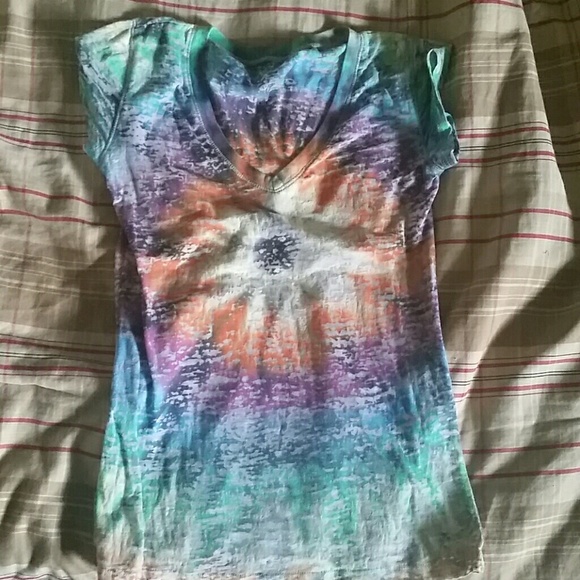 Sunburst tie dye v neck tee/shirt - Picture 3 of 4